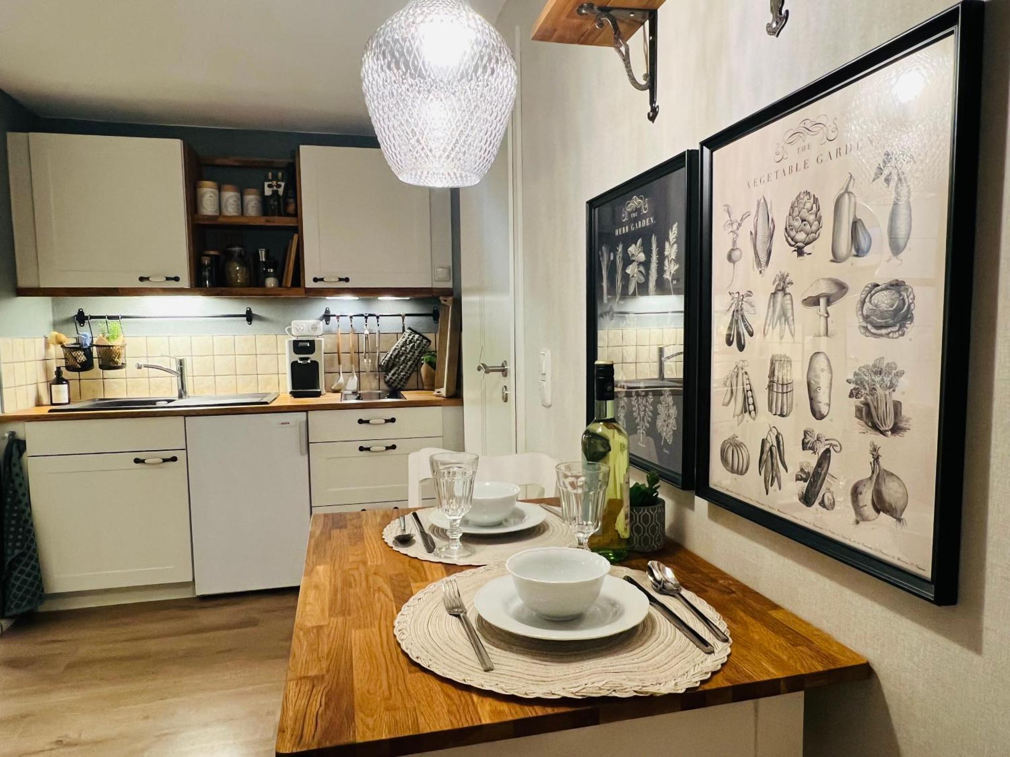 Heuchelheim-Klingen Ferienwohnung Palatina מראה חיצוני תמונה